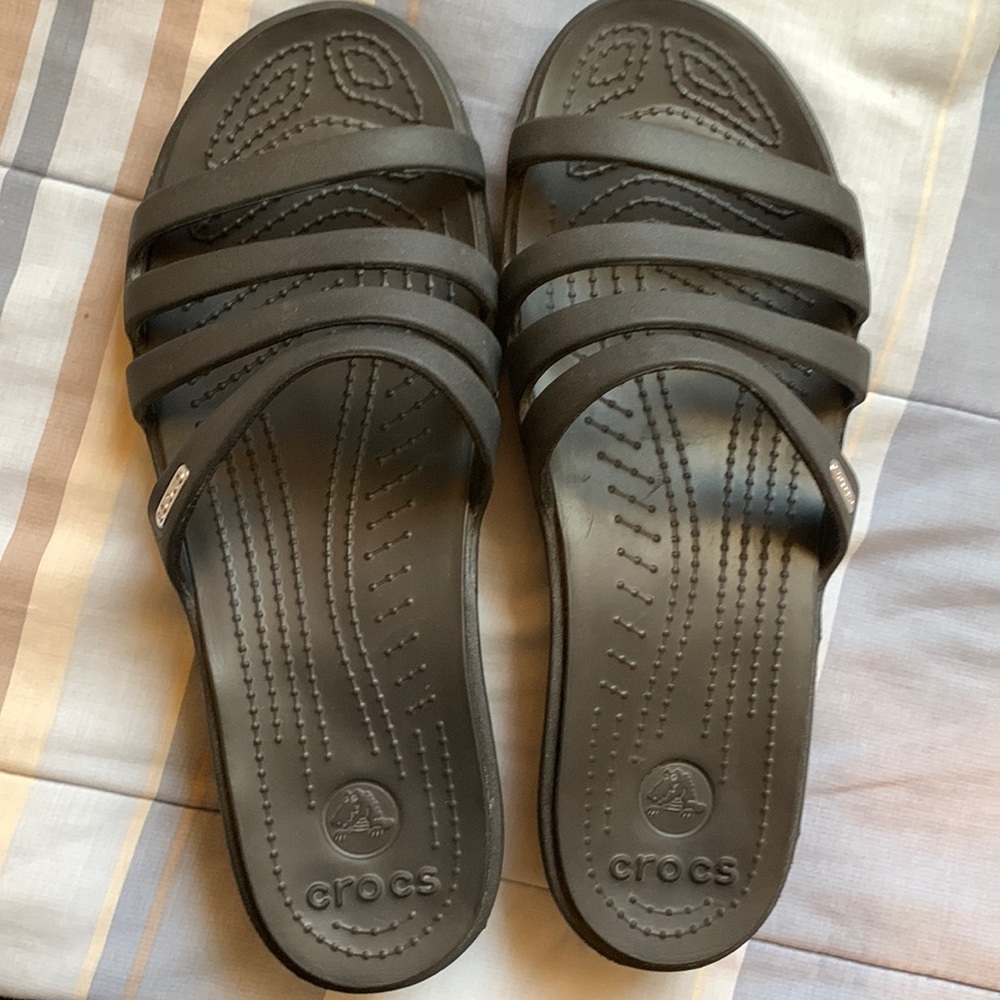 Crocs
